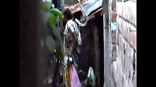 Desi Pee and Piss2